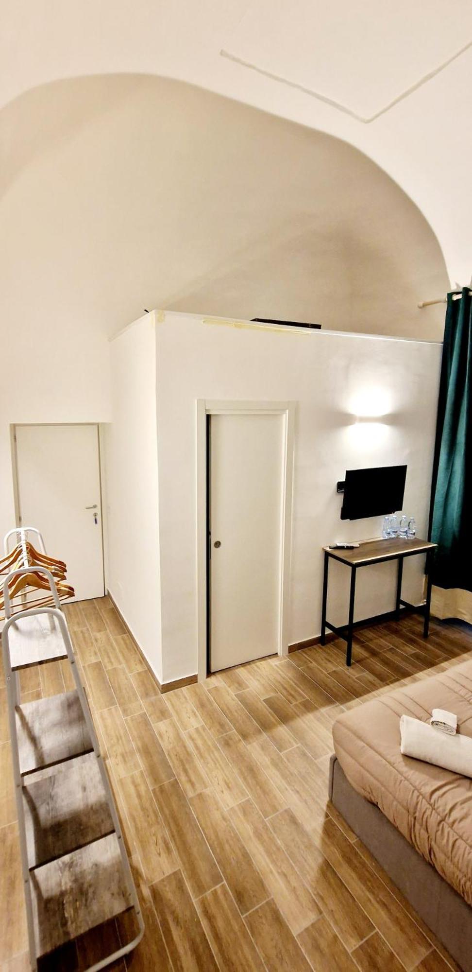 Tribunali Platamon Affittacamere Napoli